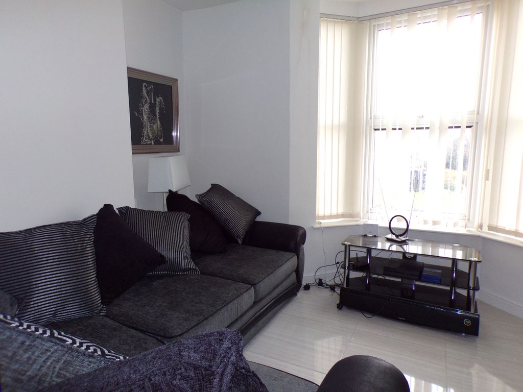 Property photo 1 of 4