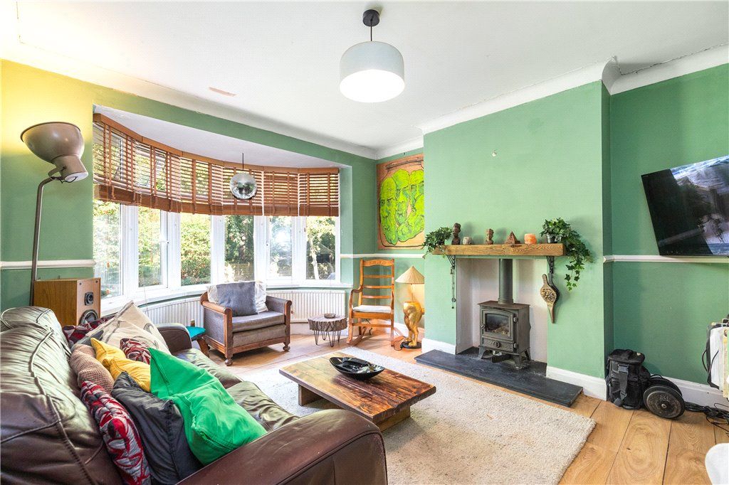 Property photo 3 of 17 Sitting Room