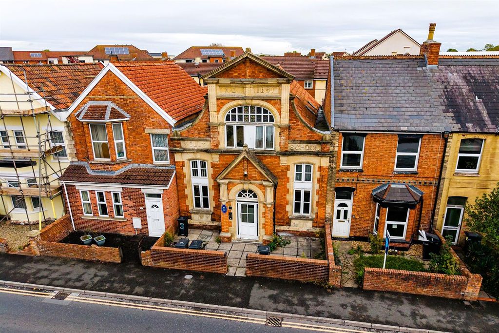 Property photo 1 of 20 Flat 1 The Old Library, 43A Church Street Highbrid