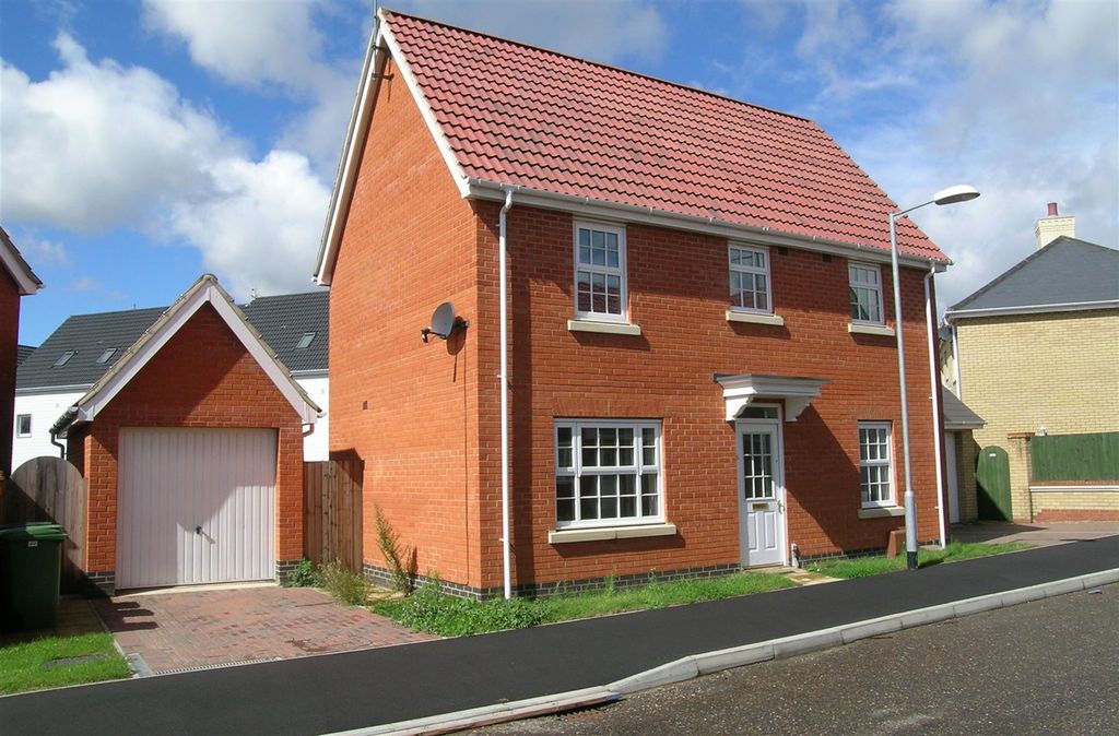 Property photo 1 of 3