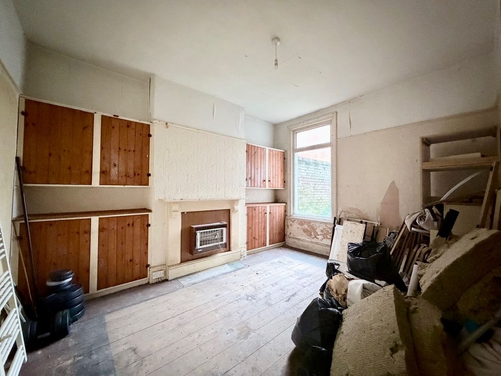 Property photo 3 of 12 Img_2051