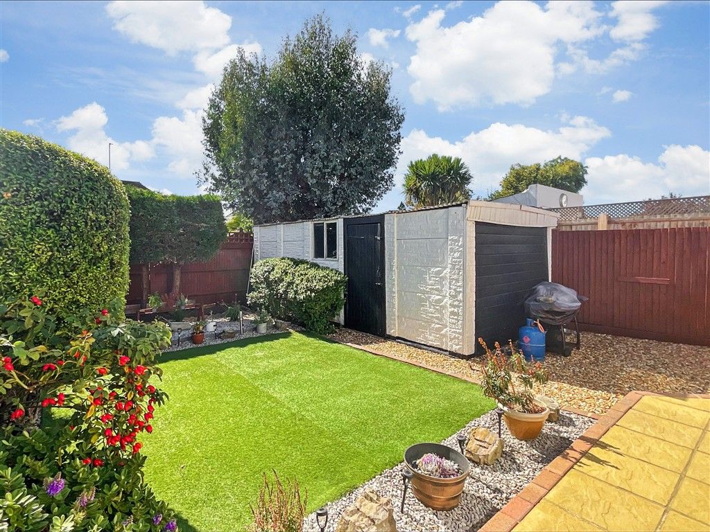 Property photo 2 of 22 Garden 4*