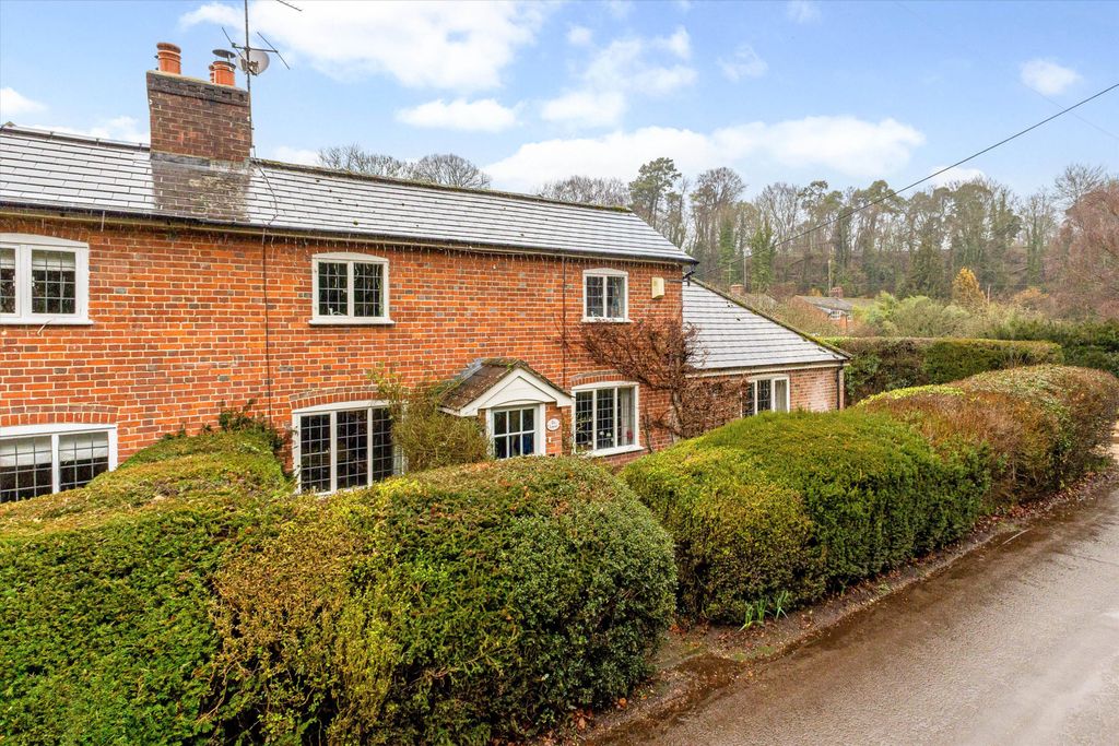 Property photo 1 of 13 Image