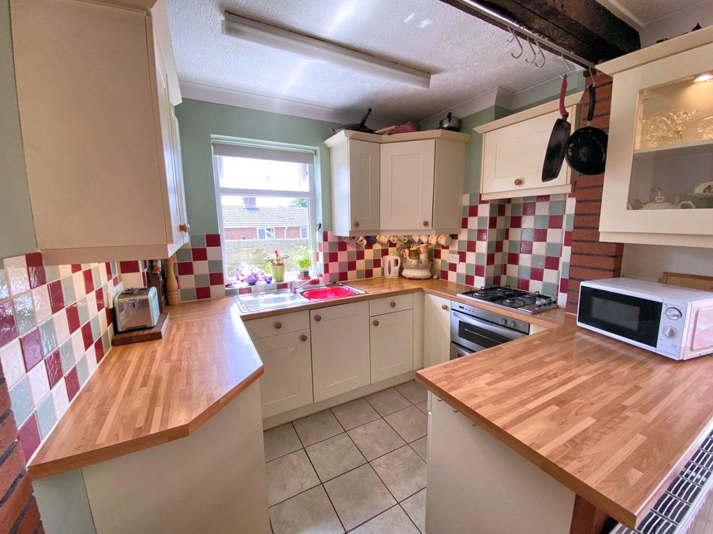 Property photo 3 of 19 5105524