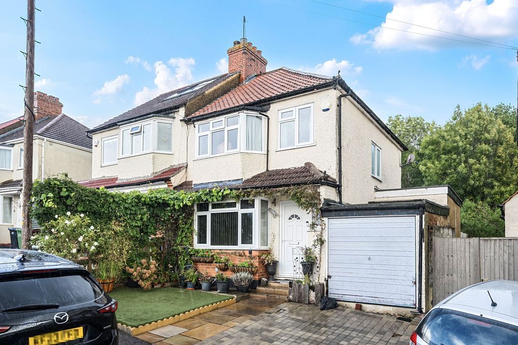 Property photo 1 of 15