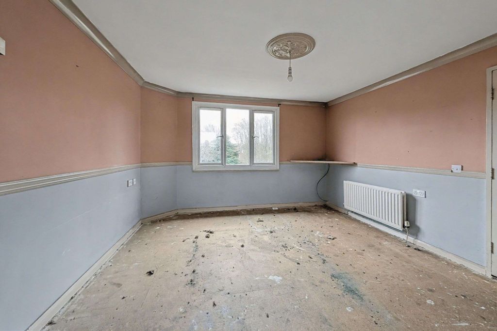 Property photo 2 of 13 23 Telford Close, Backworth, Newcastle Upon Tyne, Tyne And Wear, Ne27 0Jt