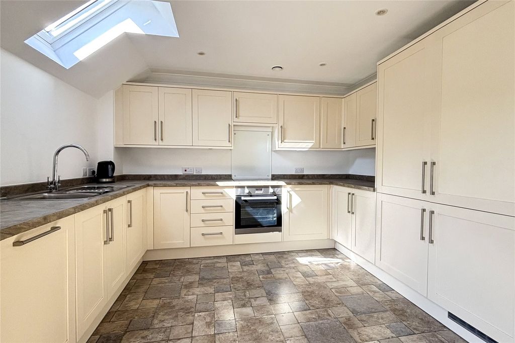 Property photo 2 of 9 Picture No. 02