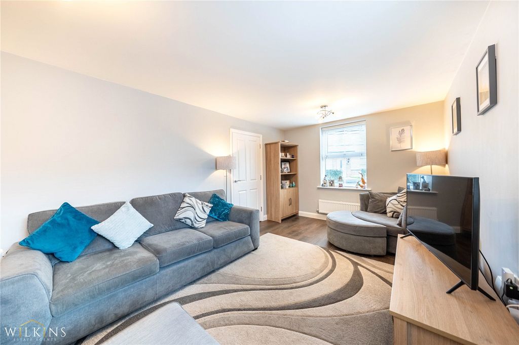 Property photo 3 of 26 Picture No. 13