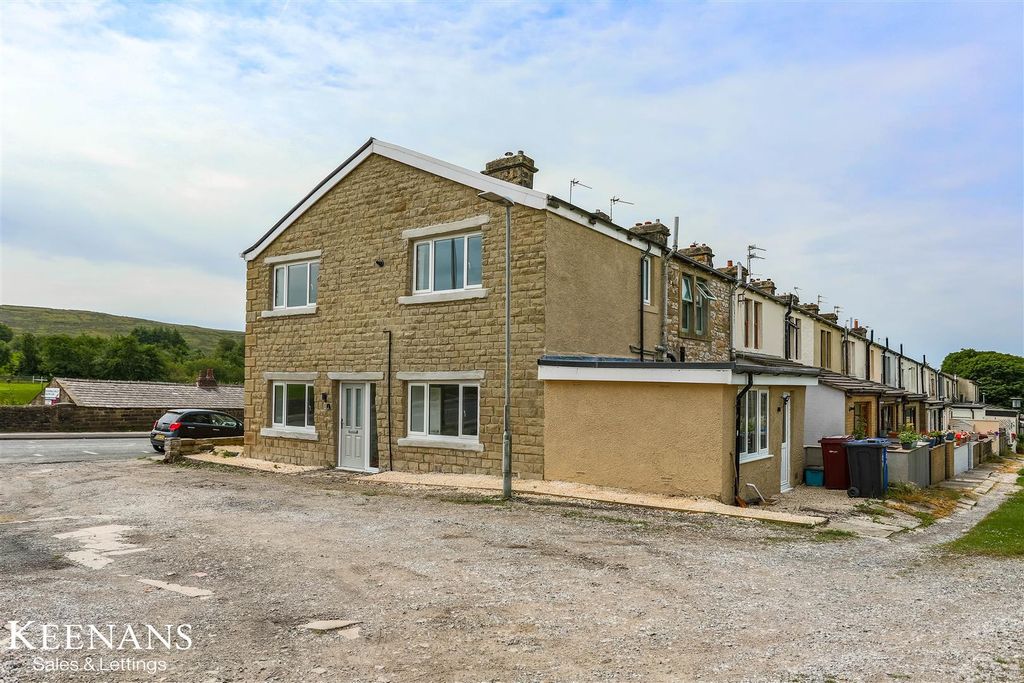 Property photo 3 of 37 Img_1887.Jpg