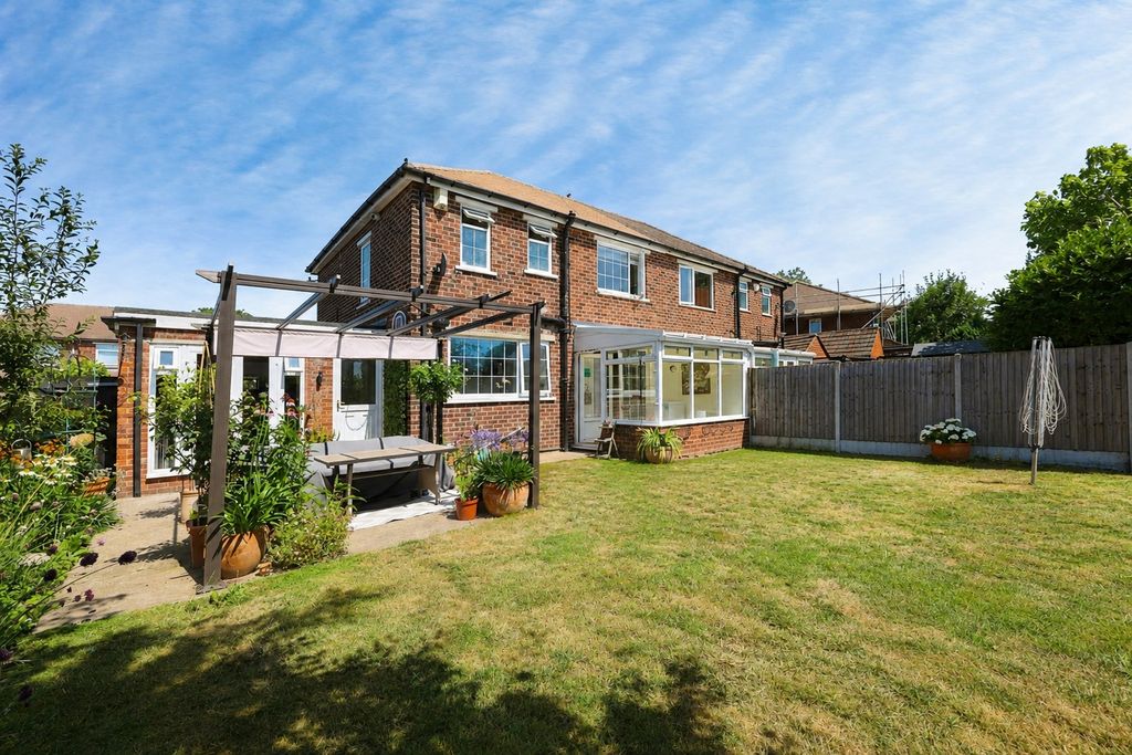 Property photo 1 of 25 5258340
