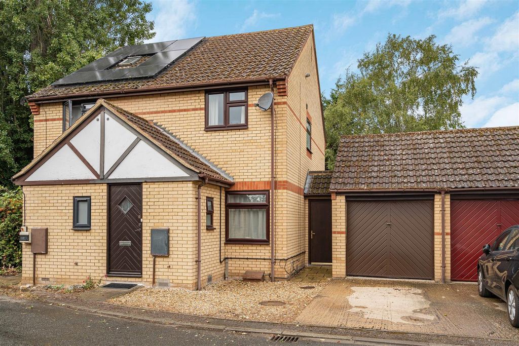 Property photo 1 of 13