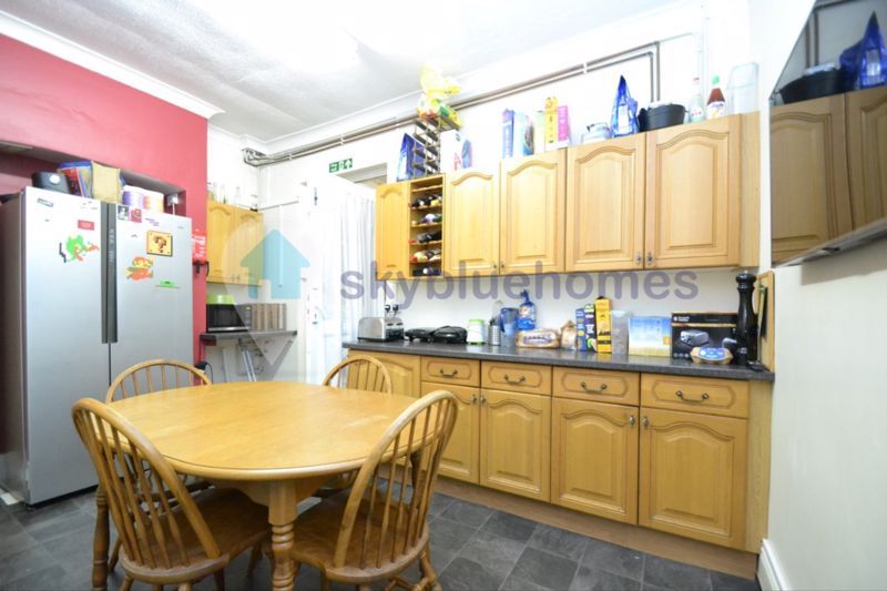 Property photo 3 of 10 Photo 13