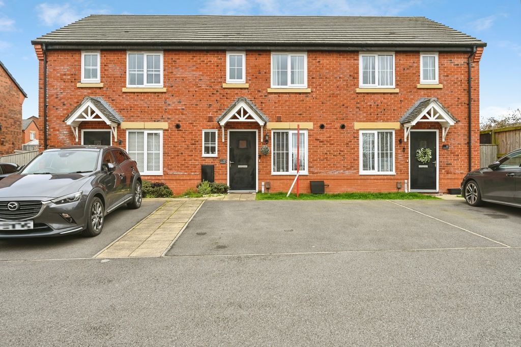 Property photo 1 of 17 Pbox-Img.Jpg