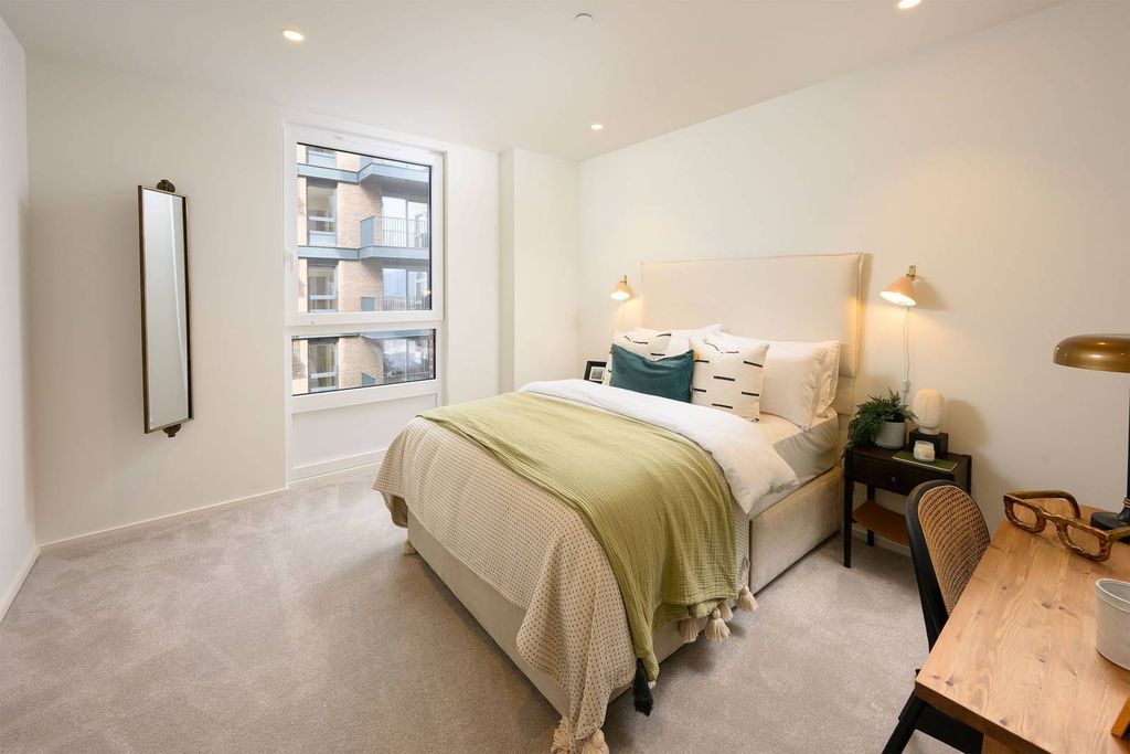 Property photo 2 of 9