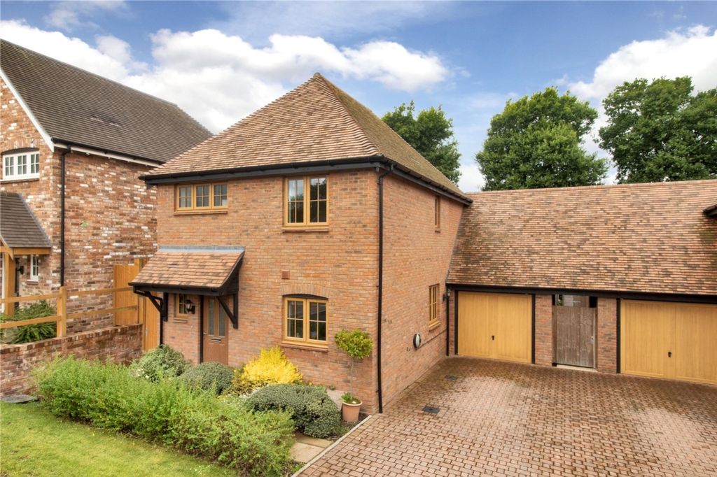 Property photo 1 of 12 Lrg_16 Coppice 1
