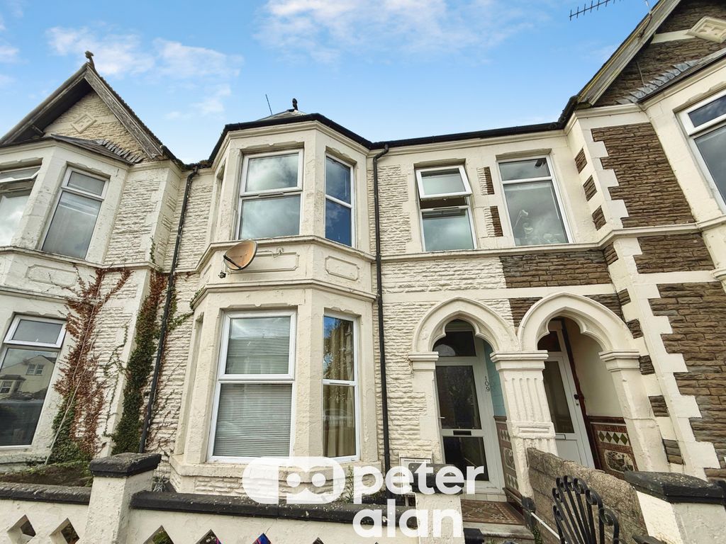 Property photo 1 of 8