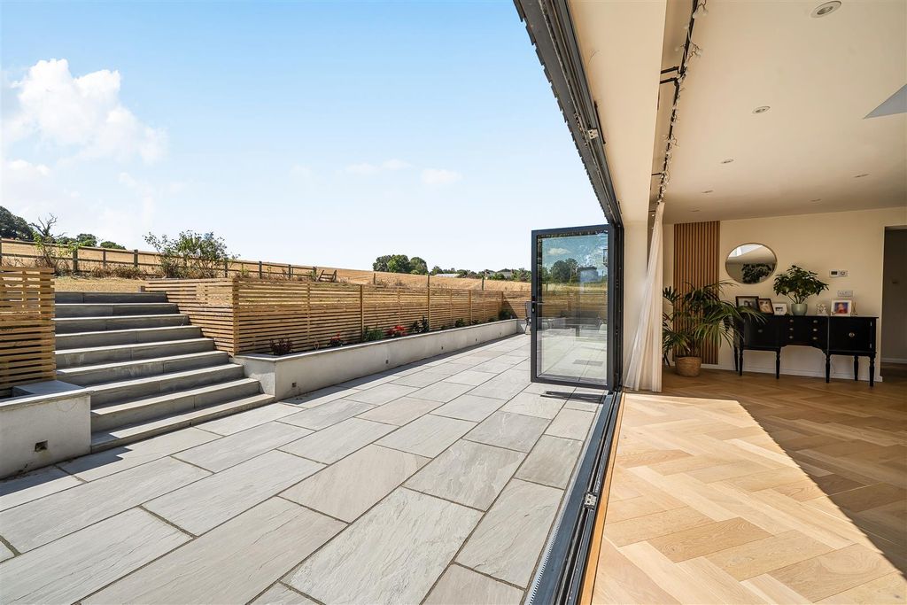 Property photo 2 of 21 Open-Plan Living Area / Sun Terrace