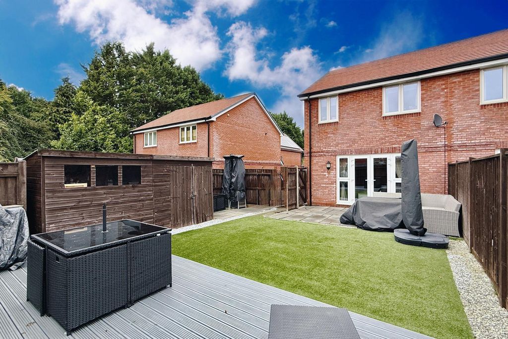 Property photo 2 of 19 Gallery