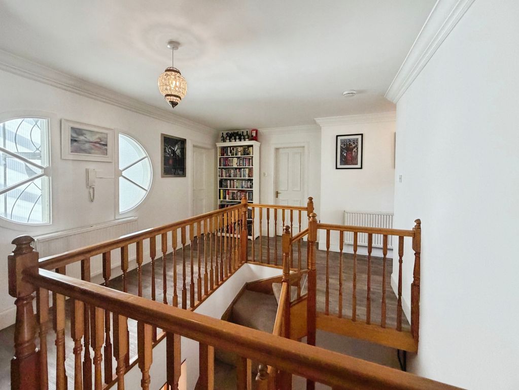 Additional image 13 of 3 bed flat for saleQueens Drive, Glasgow G42