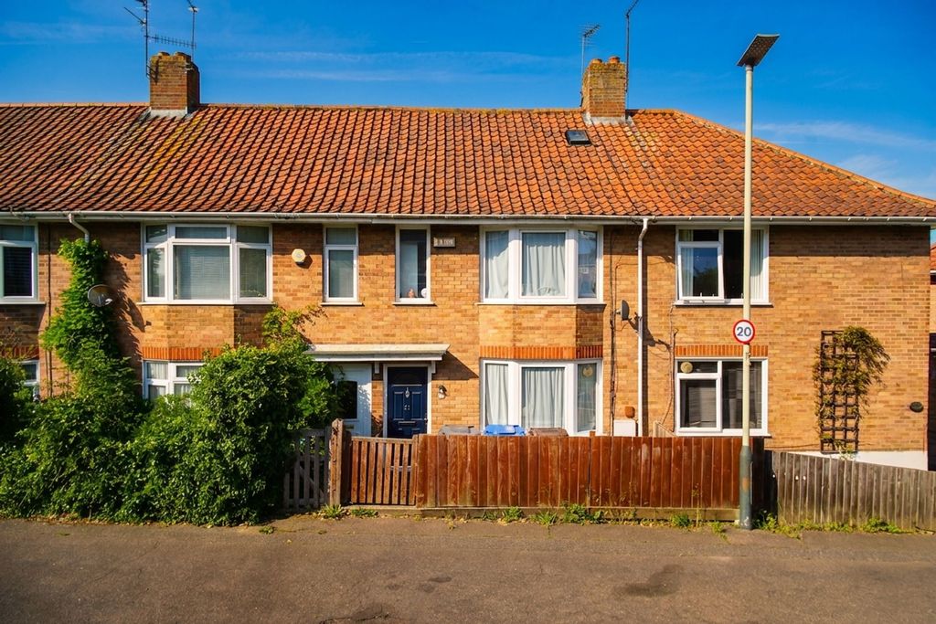 Property photo 1 of 20