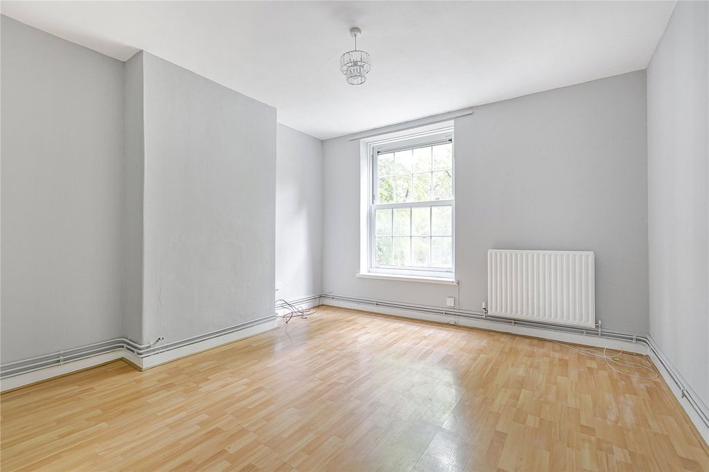 Property photo 1 of 9 Reception Room