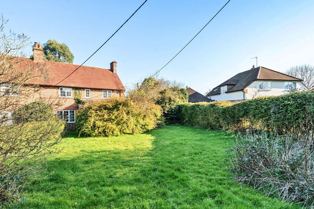 Property photo 2 of 18