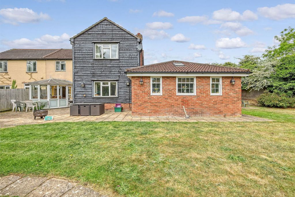 Property photo 1 of 29