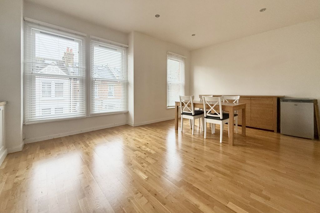 Property photo 3 of 13 3