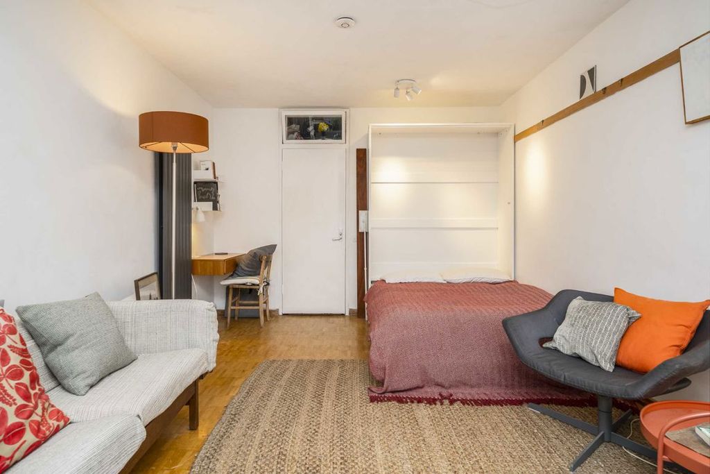 Property photo 3 of 6