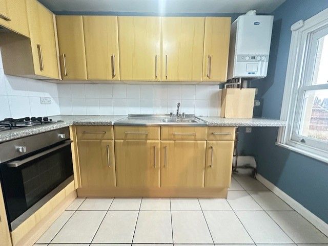 Property photo 2 of 8