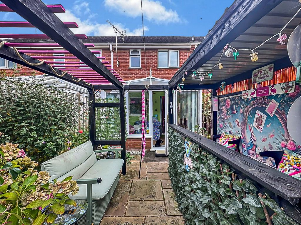 Property photo 2 of 13