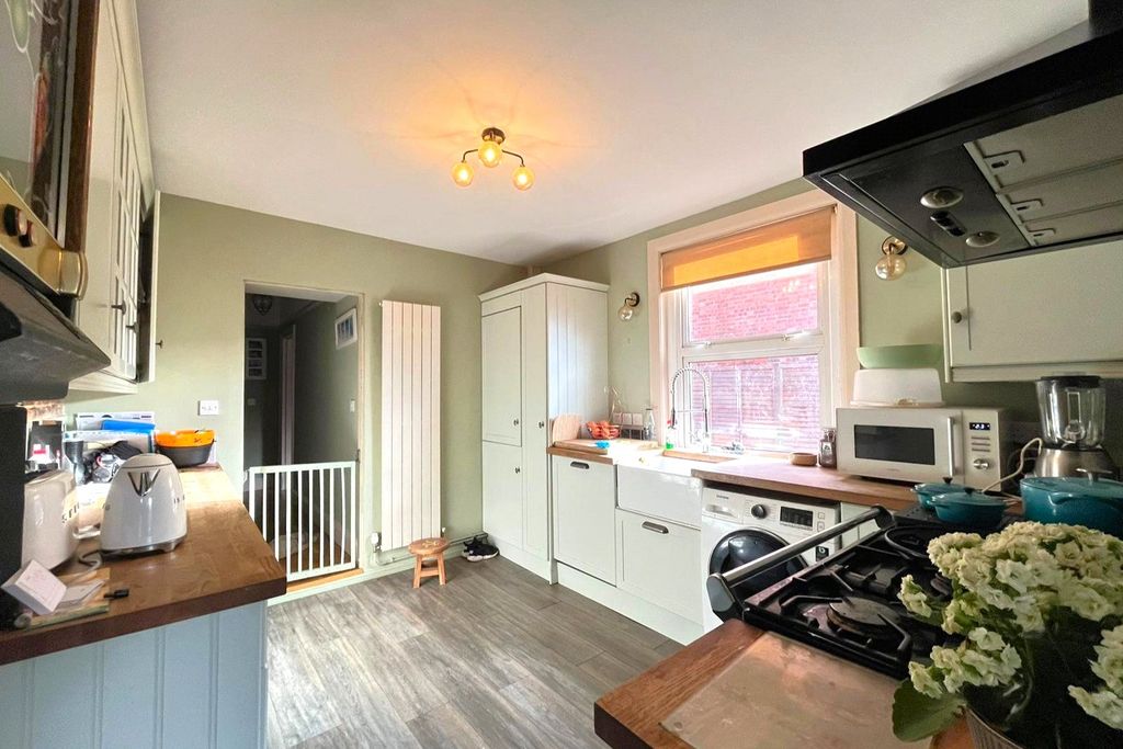 Property photo 3 of 20 Picture No. 34