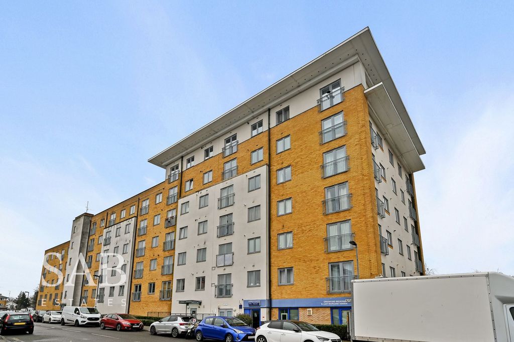 Property photo 1 of 12