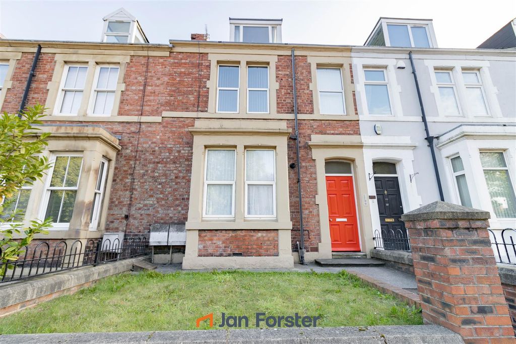 Property photo 1 of 6 Front External