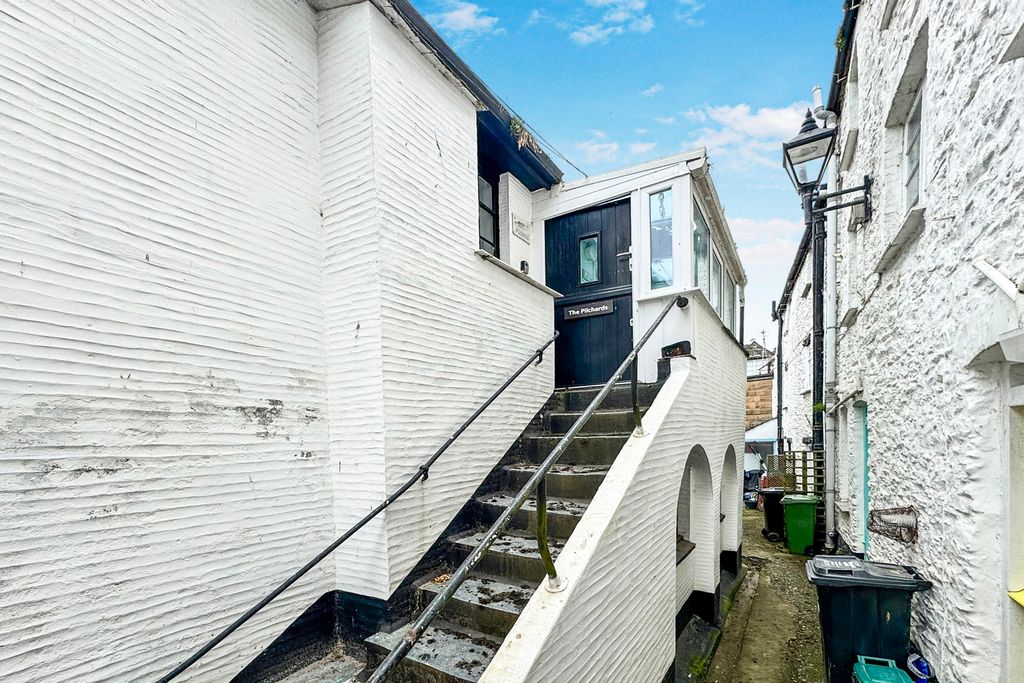 Property photo 1 of 24 Pbox-Img.Jpg