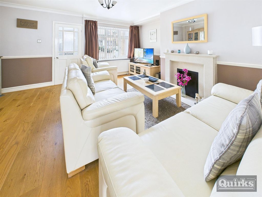 Property photo 2 of 12 Cam02342G0-Pr0144-Still002.Jpg