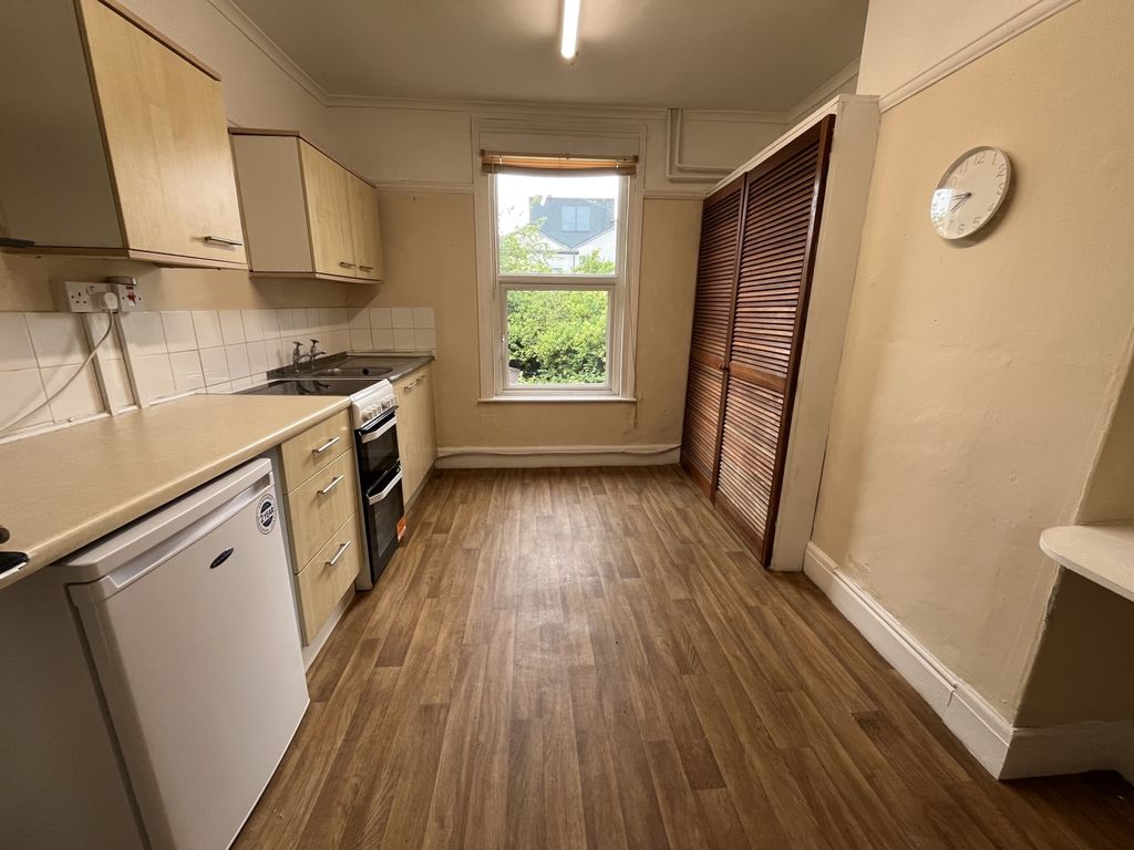 Property photo 1 of 9 Img_4647