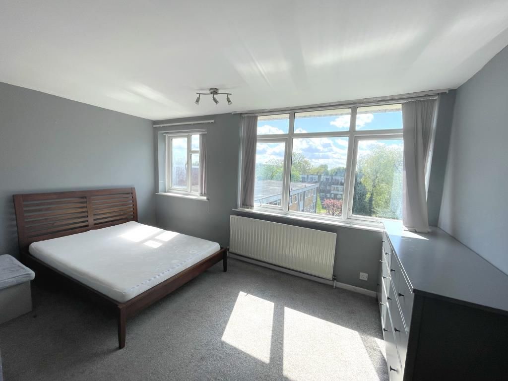 Property photo 2 of 11 Bedroom