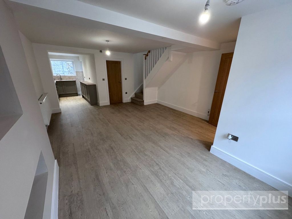 Property photo 2 of 16 Picture No. 06