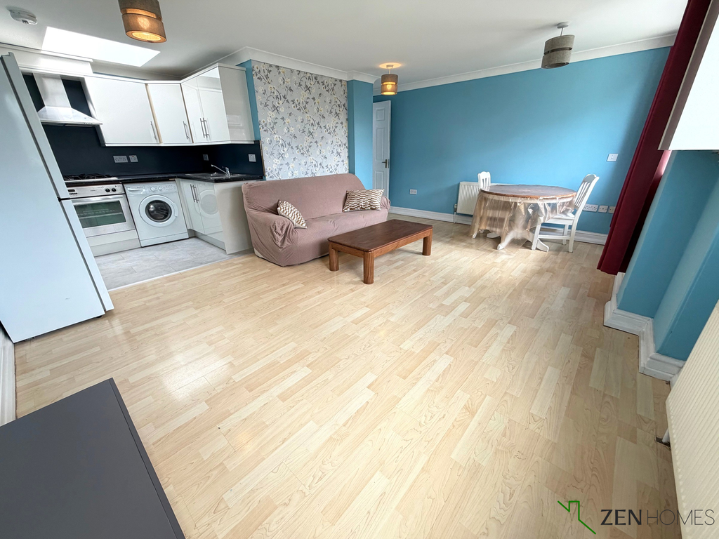 Property photo 2 of 12