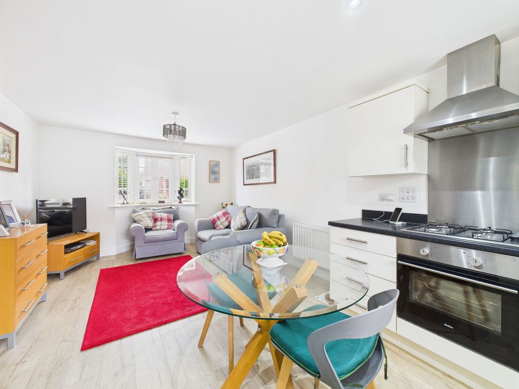 Property photo 2 of 11 Open Plan Living