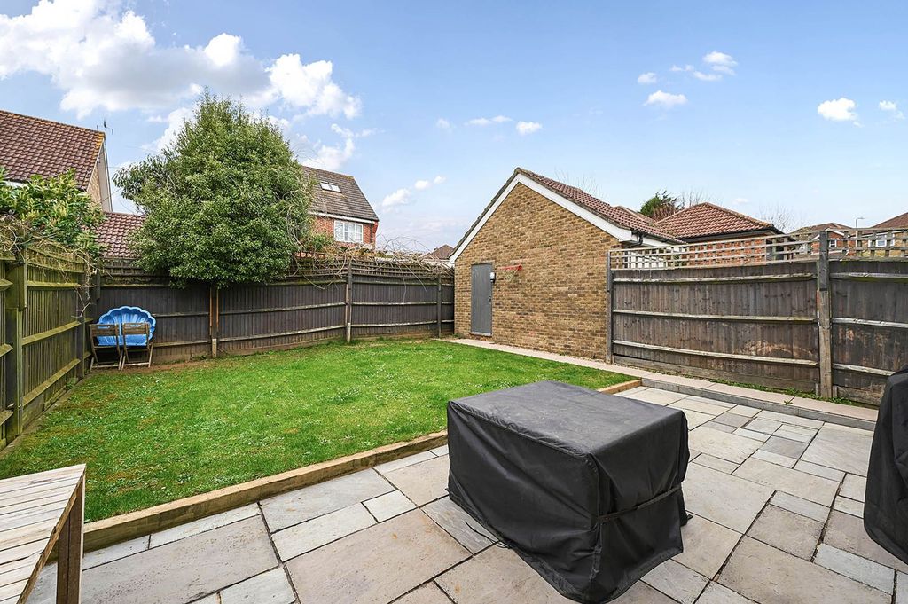 Property photo 3 of 19