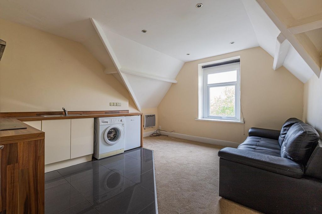 Property photo 3 of 11 56, 3-3.Jpg