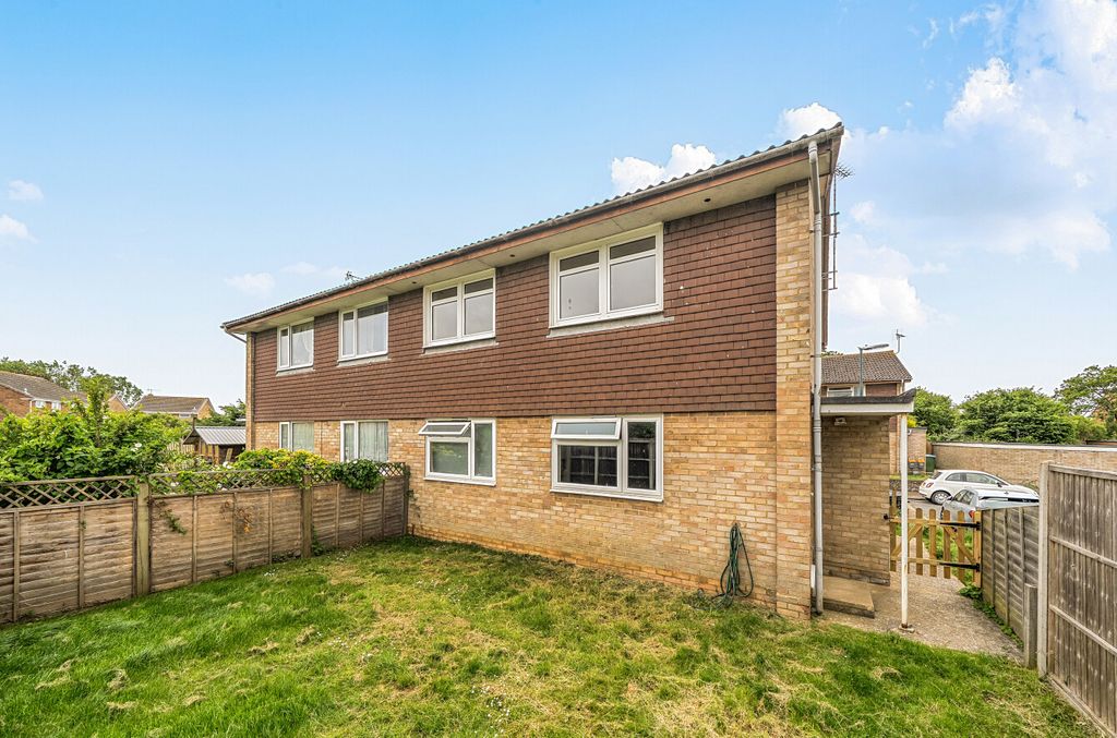 Property photo 2 of 11 1476908-1-6A2c06c...