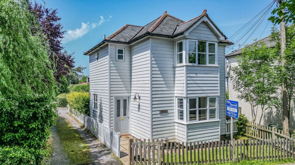Property photo 1 of 10