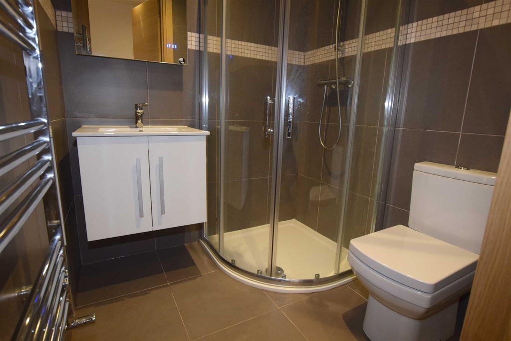 Property photo 2 of 2