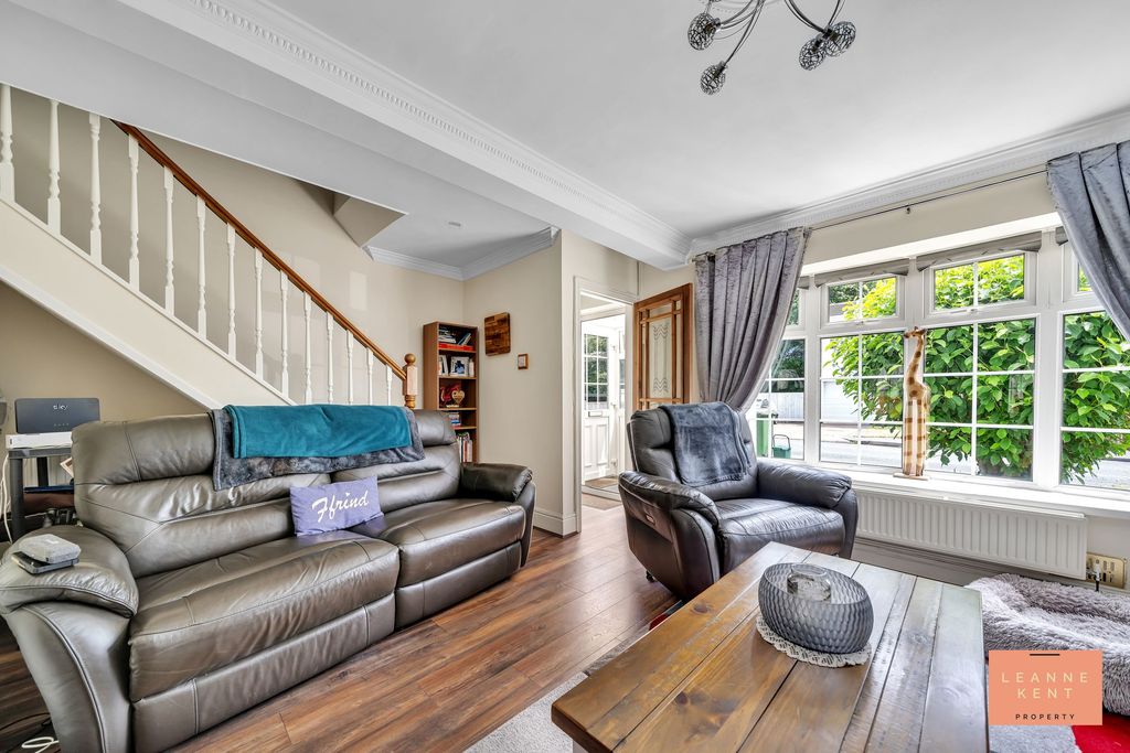 Property photo 1 of 30