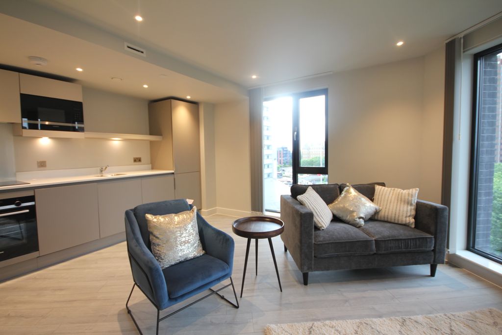 Property photo 3 of 25