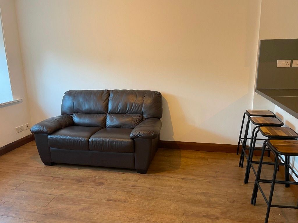 Property photo 3 of 9 Photo 3