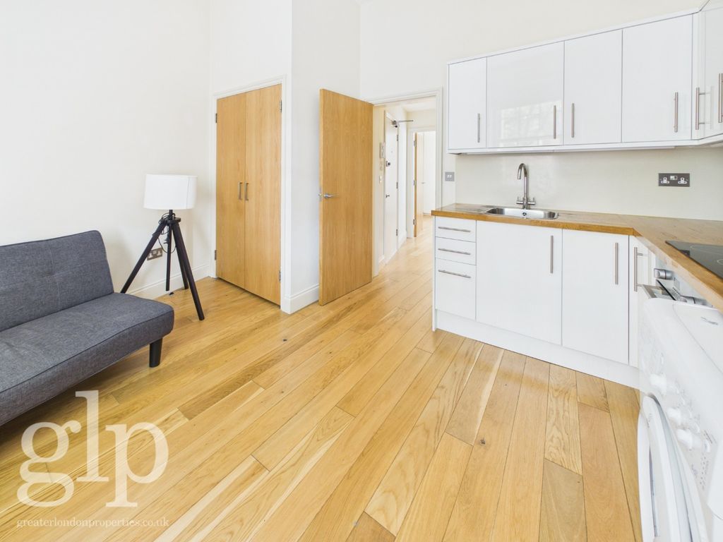 Property photo 3 of 22 2621743